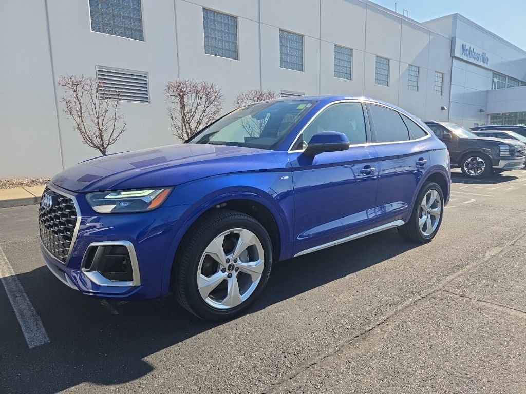 Used 2023 Audi Q5 2.0T Premium Plus w/ Premium Plus Package image 3