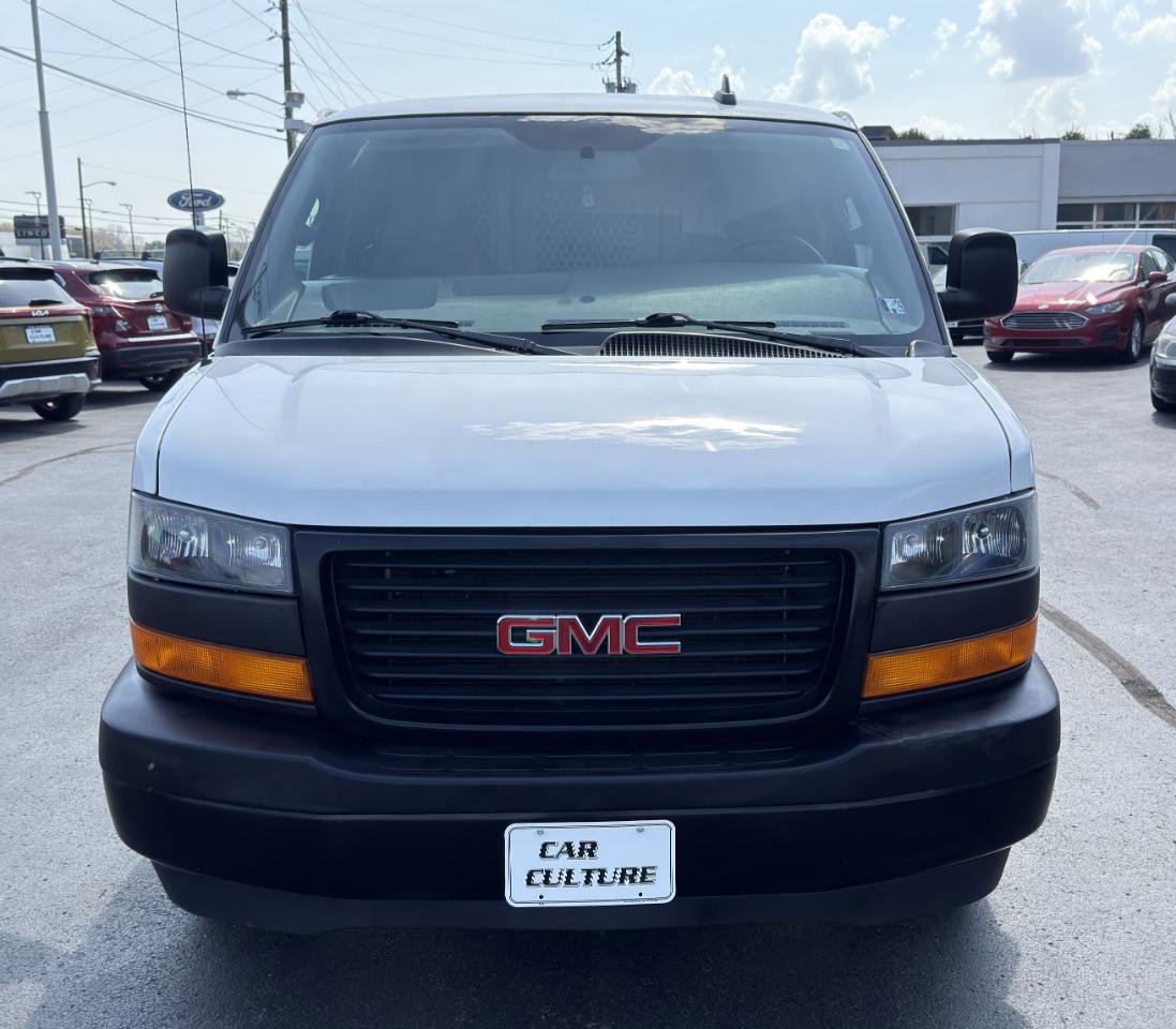 Used 2018 GMC Savana 2500 Extended RWD image 8