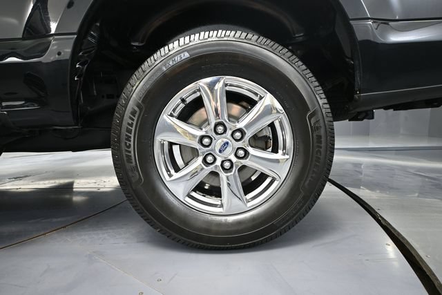 Used 2018 Ford F150 XLT w/ Equipment Group 302A Luxury AWD/4WD image 10