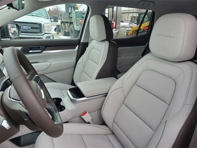 New 2026 GMC Terrain Denali image 5