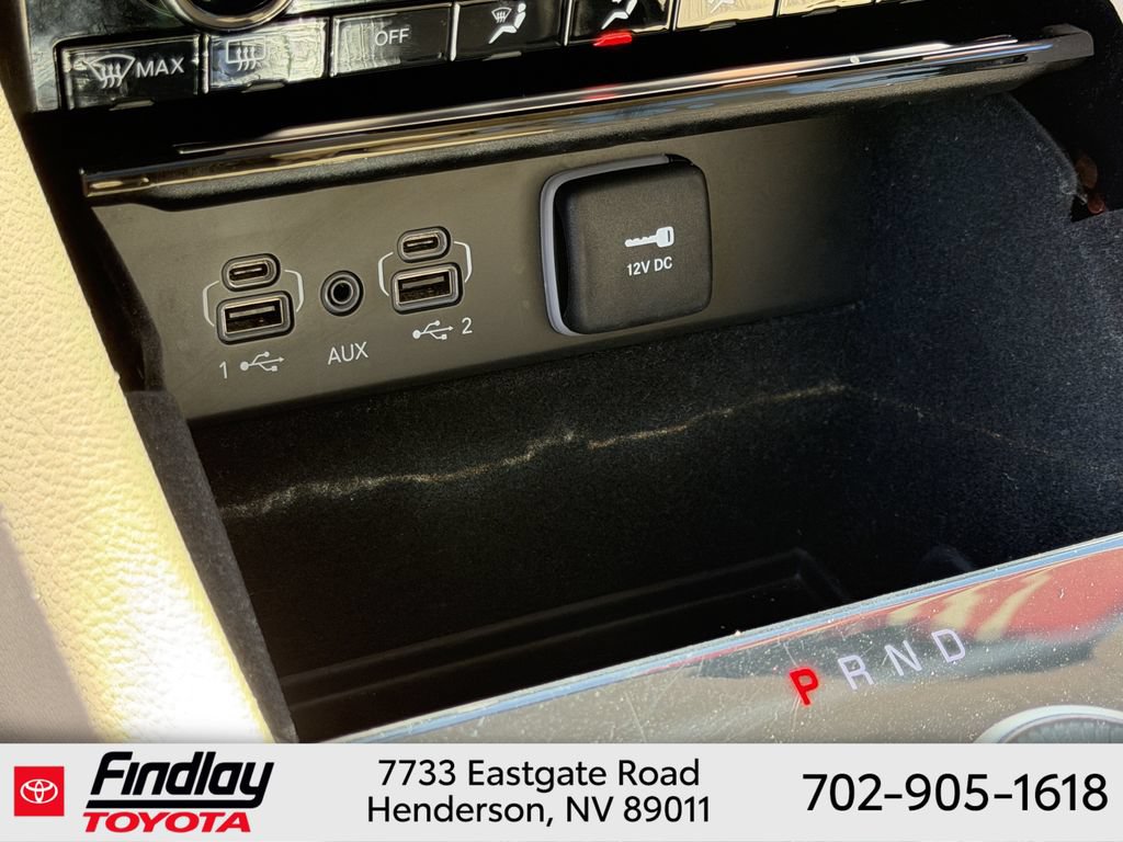 Used 2021 Jeep Grand Cherokee L Limited AWD/4WD image 30