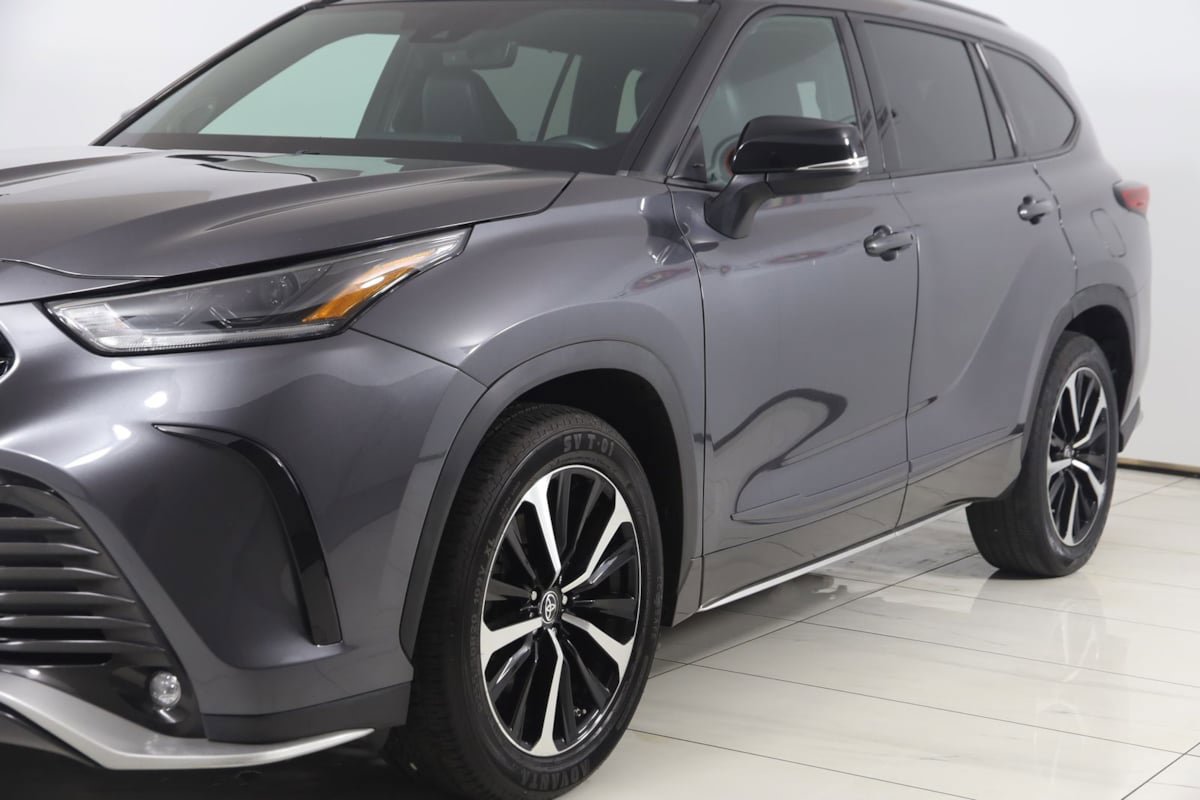 Used 2022 Toyota Highlander XSE w/ Protection Package #3 (TMS) AWD/4WD image 56