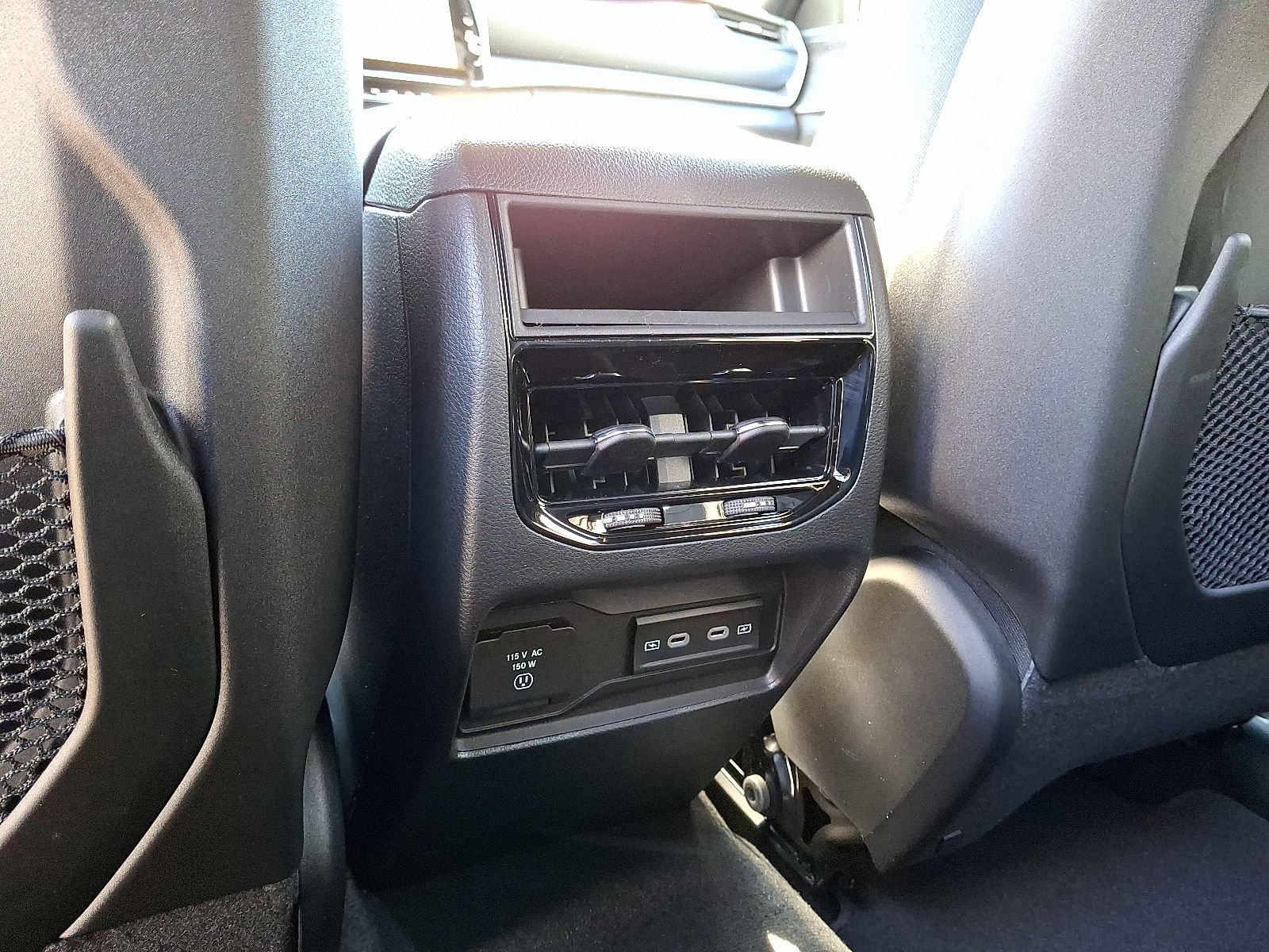New 2026 Jeep Grand Cherokee Laredo image 7