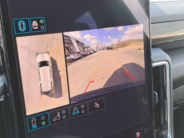 New 2026 GMC Yukon XL Elevation image 23