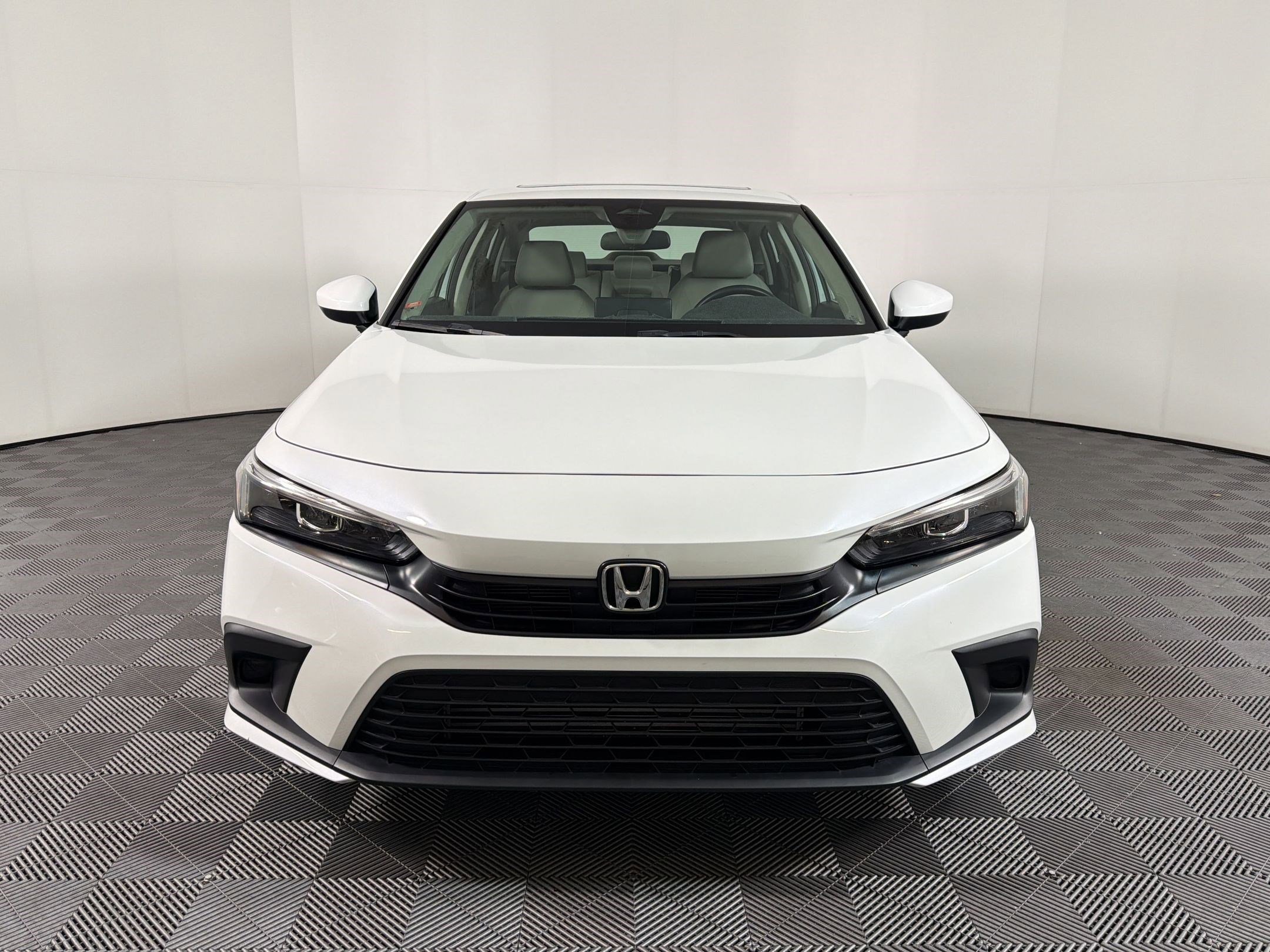 Used 2024 Honda Civic EX image 6