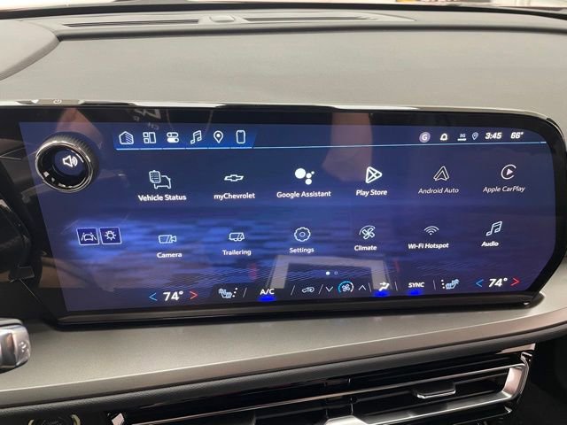 New 2026 Chevrolet Traverse LT w/ Driver Confidence Package AWD/4WD image 3
