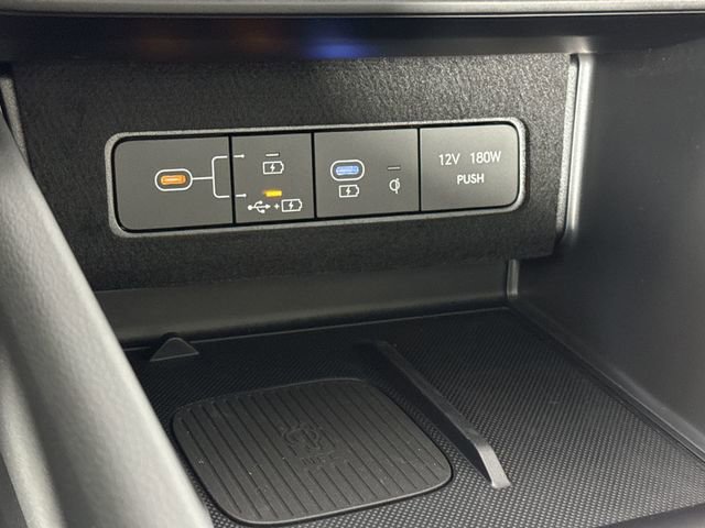 Used 2025 Hyundai Sonata Limited image 31