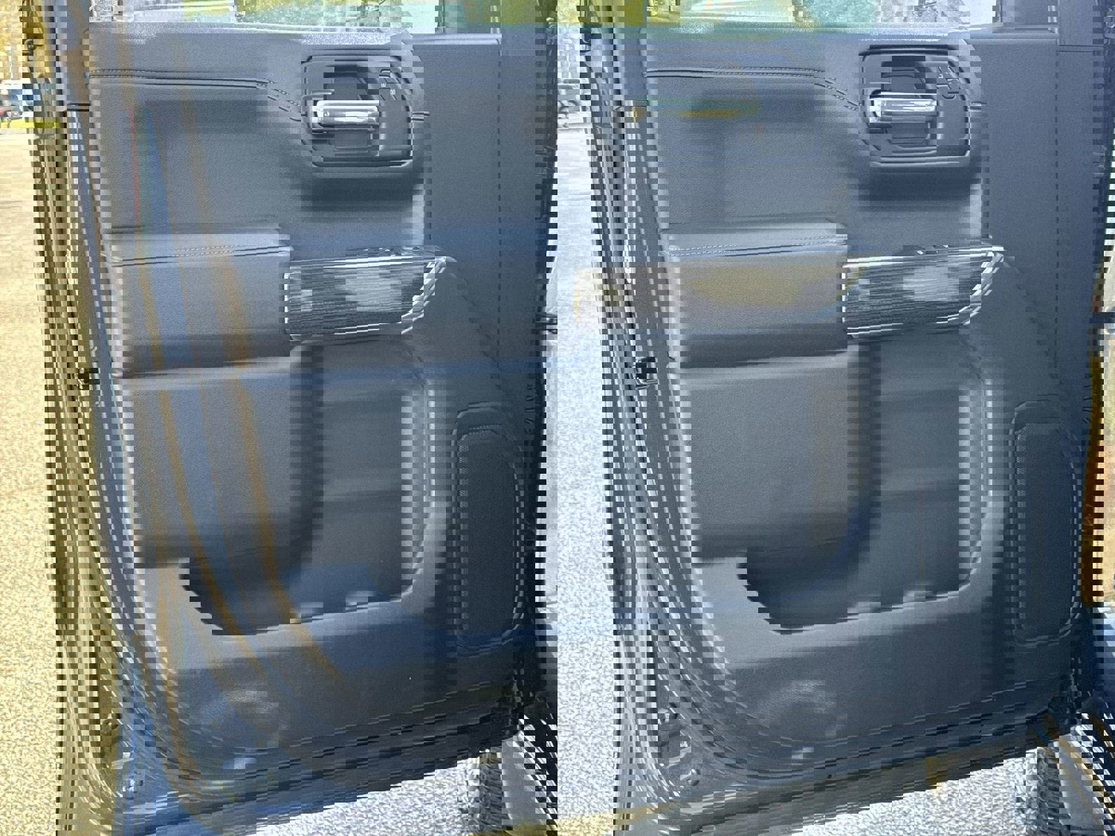 Used 2022 Chevrolet Silverado 1500 RST image 14