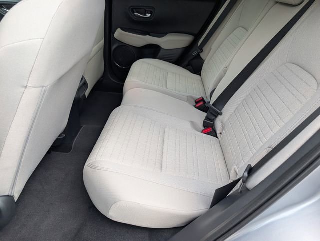 Used 2027 Honda HR-V LX image 25