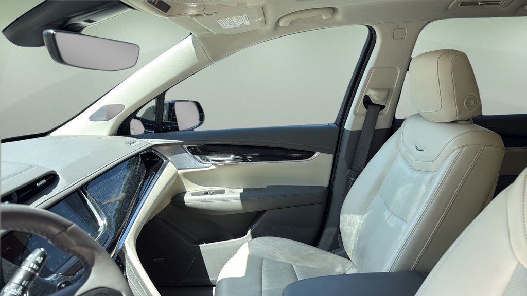 Certified 2023 Cadillac XT6 Premium Luxury w/ Technology Package AWD/4WD image 20