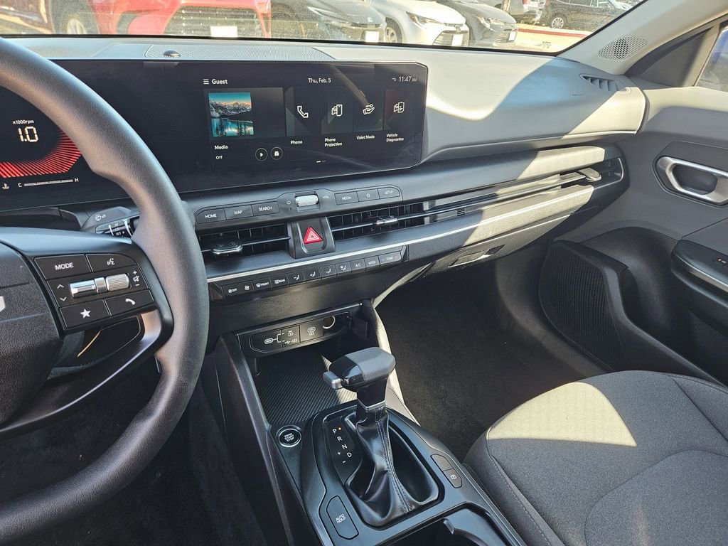 Used 2025 Kia K4 LXS image 20