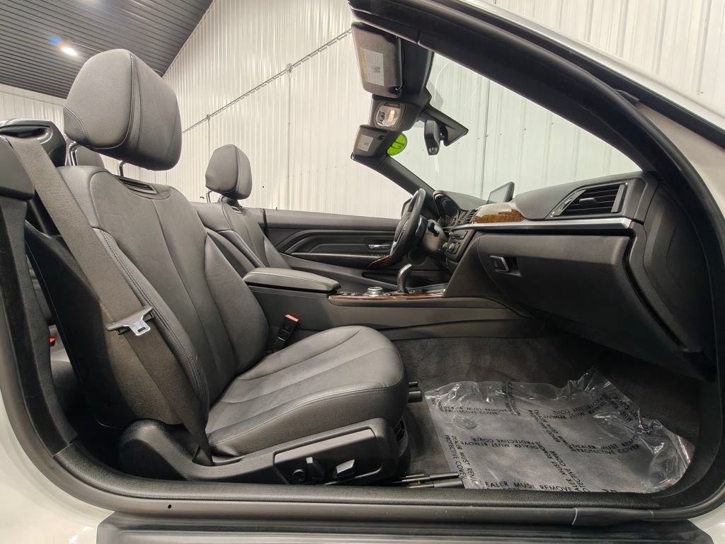 Used 2015 BMW 428i xDrive Convertible AWD/4WD image 26