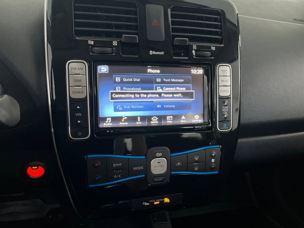 Used 2017 Nissan Leaf SV image 64