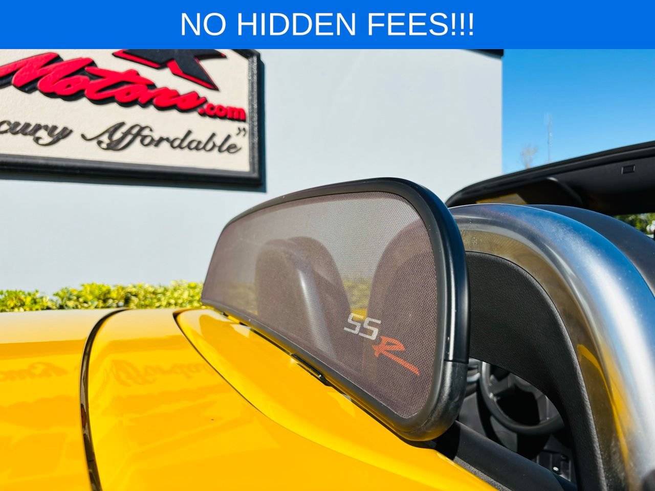 Used 2005 Chevrolet SSR w/ Preferred Equipment Group RWD image 14