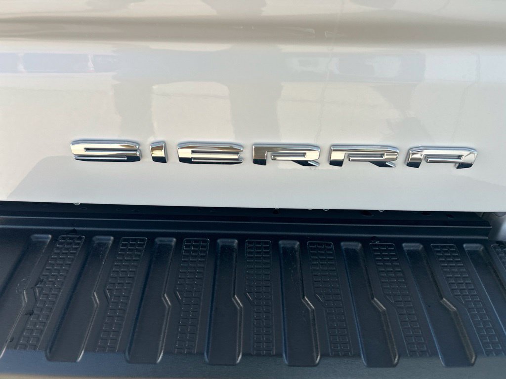 Used 2024 GMC Sierra 1500 Denali w/ Technology Package AWD/4WD image 34