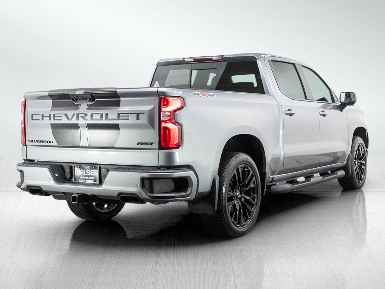 Used 2024 Chevrolet Silverado 1500 RST w/ Rally Edition AWD/4WD image 5