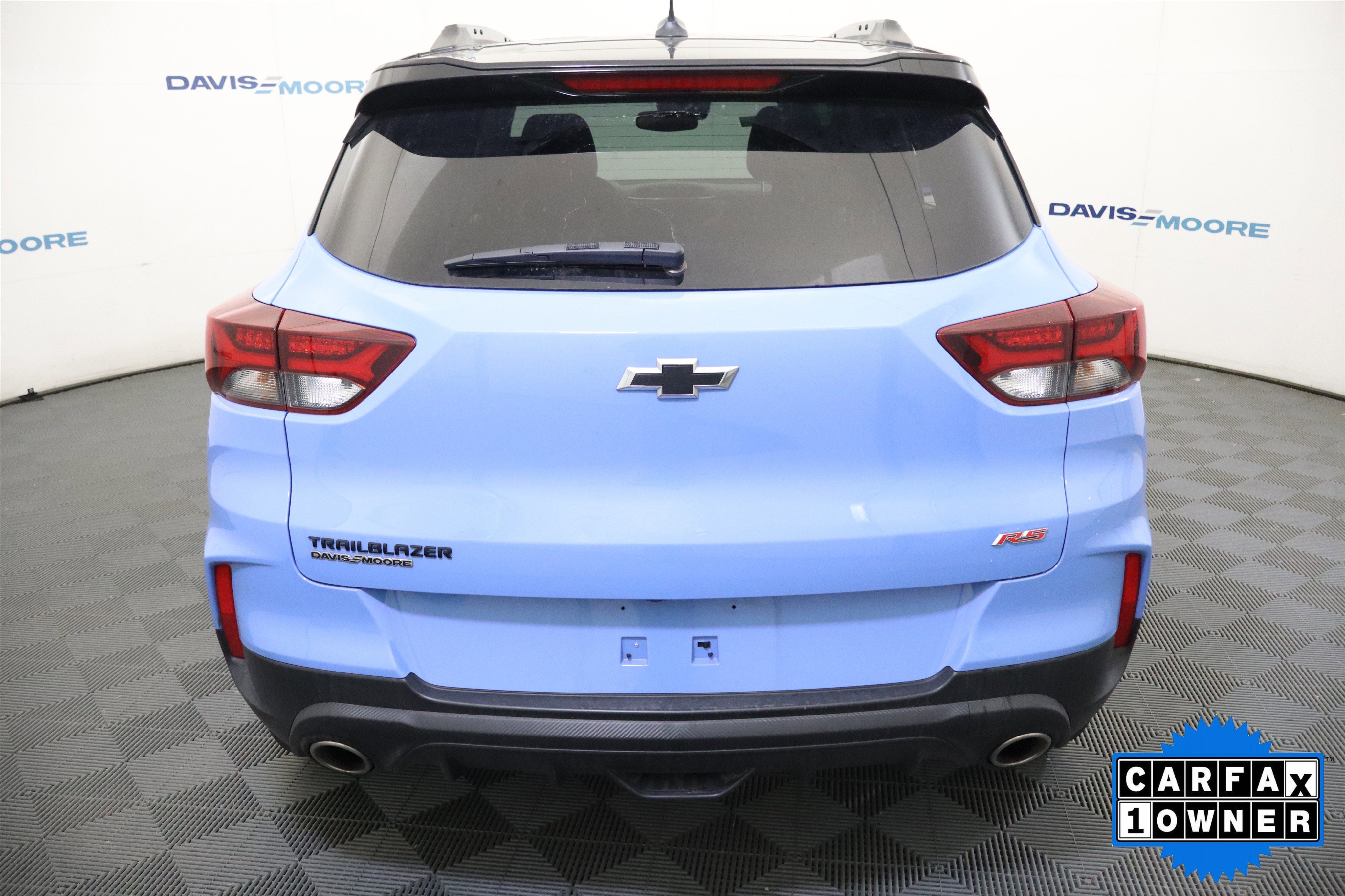 Used 2023 Chevrolet TrailBlazer RS w/ Sun and Liftgate Package FWD image 8