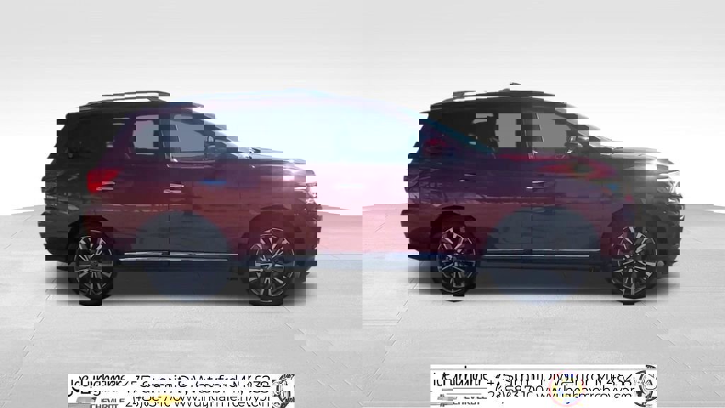 Used 2018 Nissan Pathfinder Platinum image 10