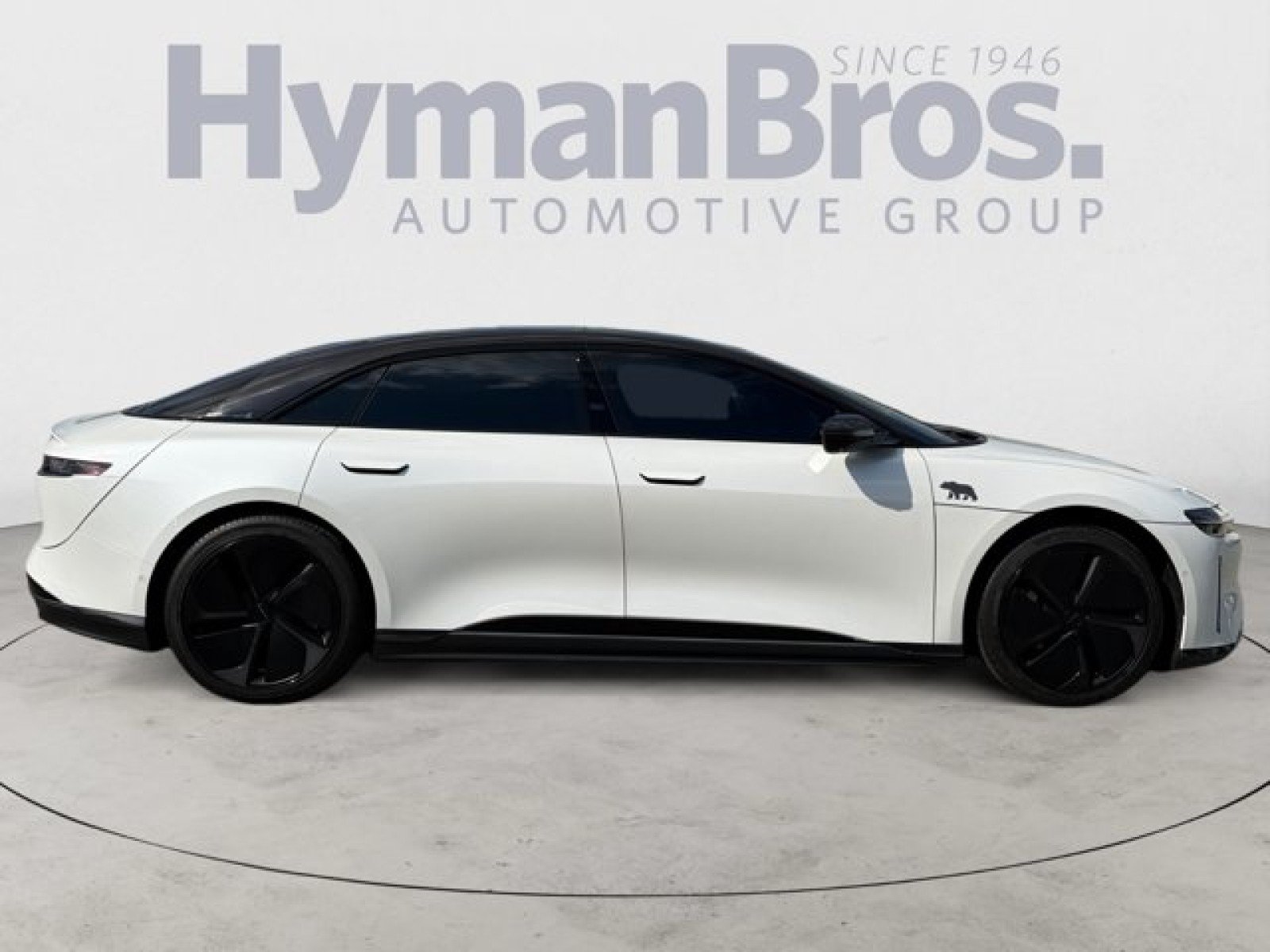 Used 2025 Lucid Air Grand Touring AWD/4WD image 2