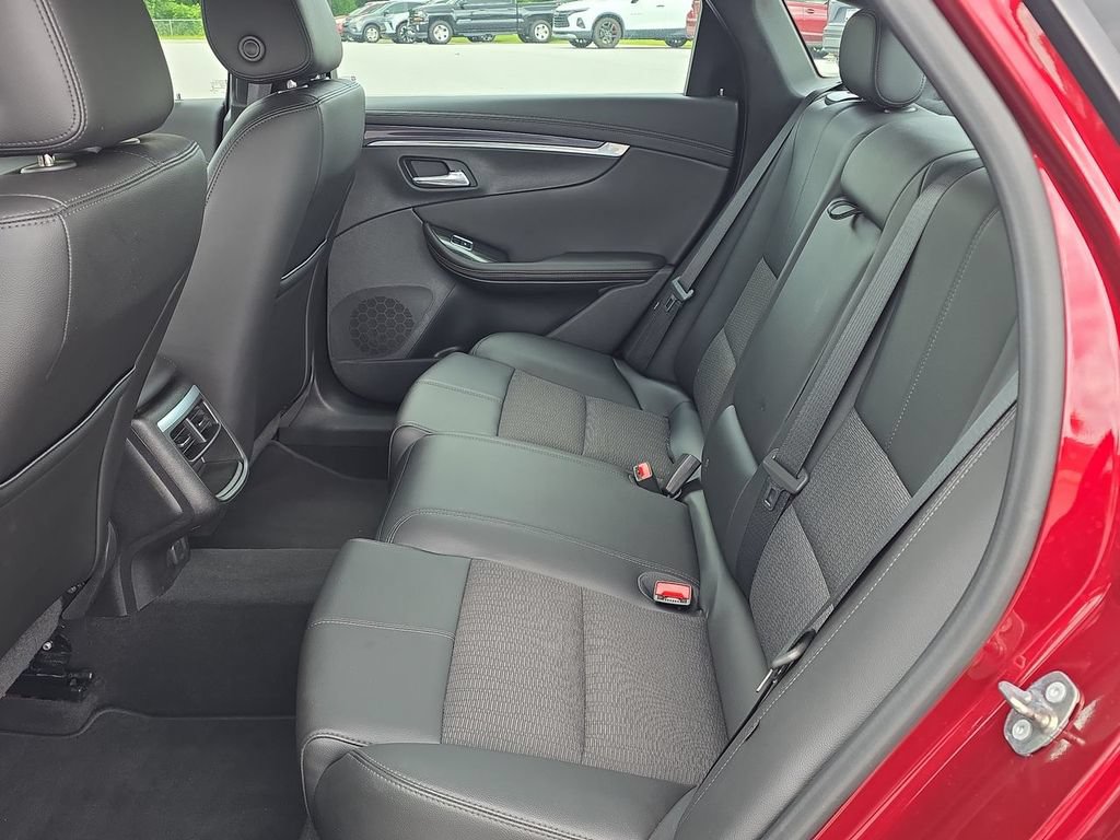 Certified 2017 Chevrolet Impala LT w/ Convenience Package FWD image 23
