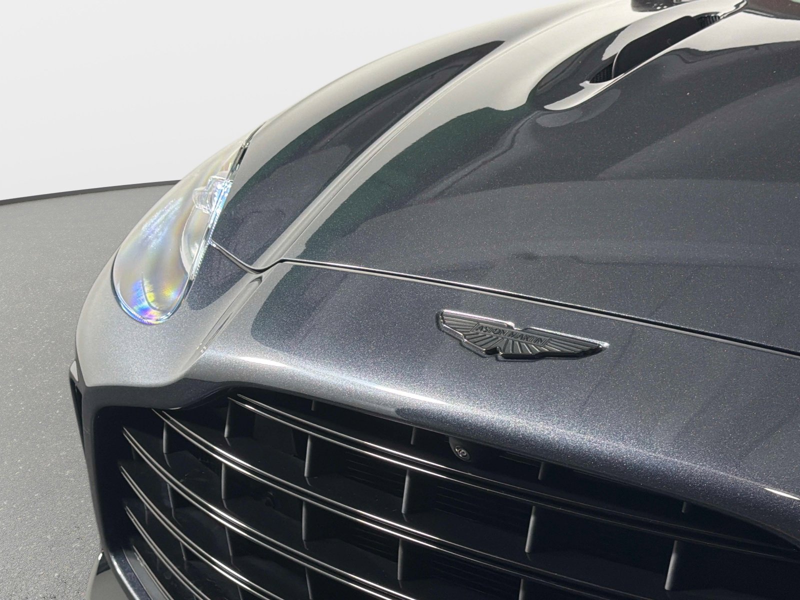 Used 2025 Aston Martin DBX 707 AWD/4WD image 11