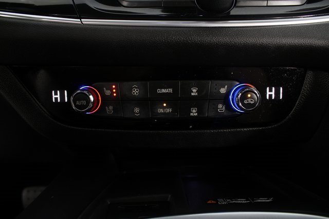 Used 2022 Buick Enclave Avenir w/ Avenir Technology Package image 8