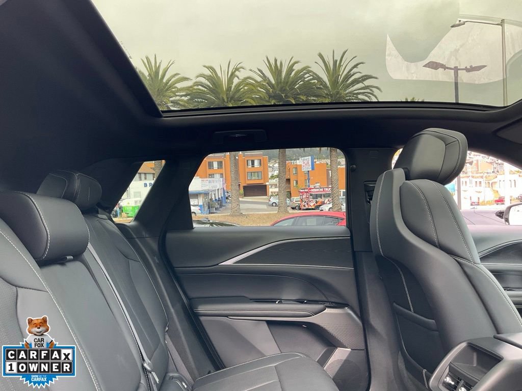 Used 2024 Cadillac Lyriq Luxury AWD/4WD image 62