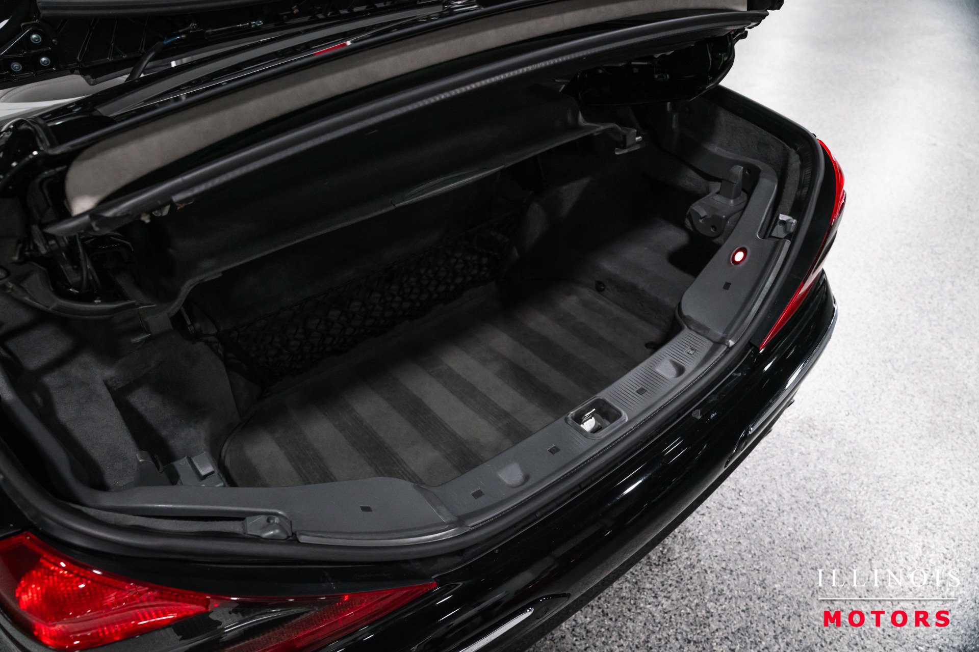Used 2004 Mercedes-Benz SL 55 AMG image 17