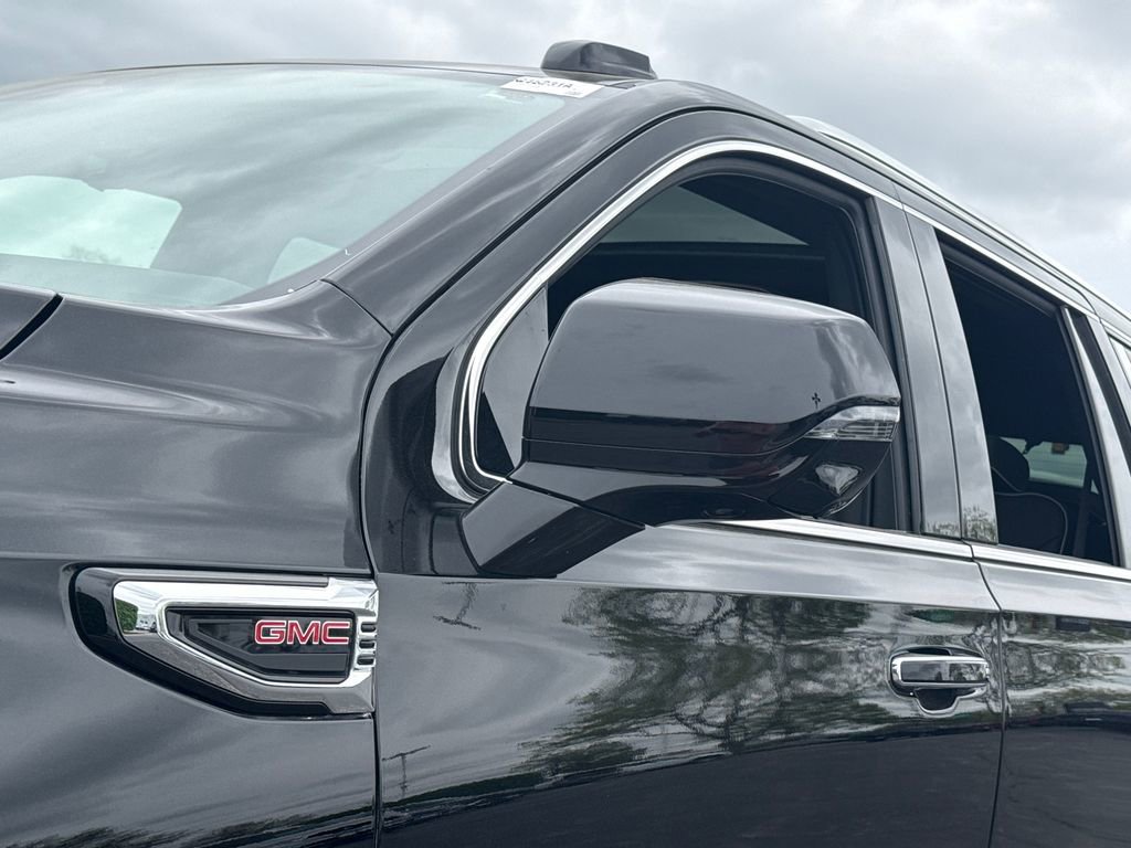 Certified 2026 GMC Yukon Elevation w/ Elevation Premium Package AWD/4WD image 14
