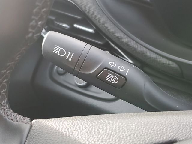 Used 2025 Buick Envista Sport Touring w/ Convenience I Package image 14