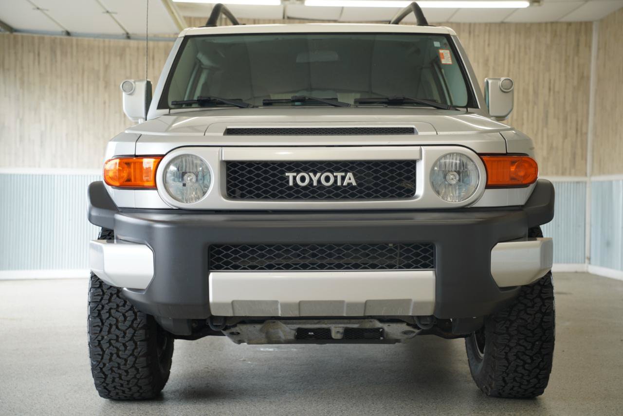 Used 2008 Toyota FJ Cruiser 4WD image 3
