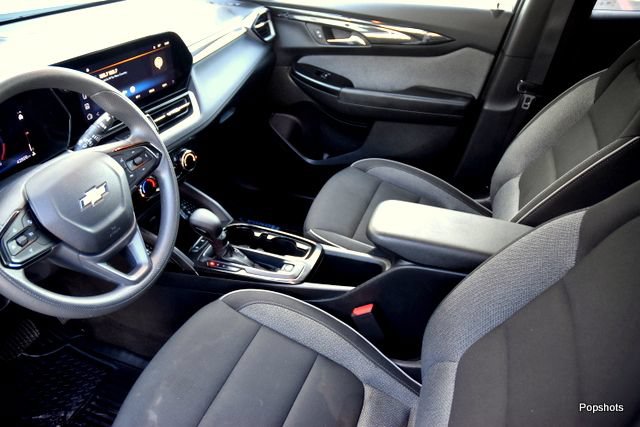 Used 2025 Chevrolet TrailBlazer LT FWD image 10