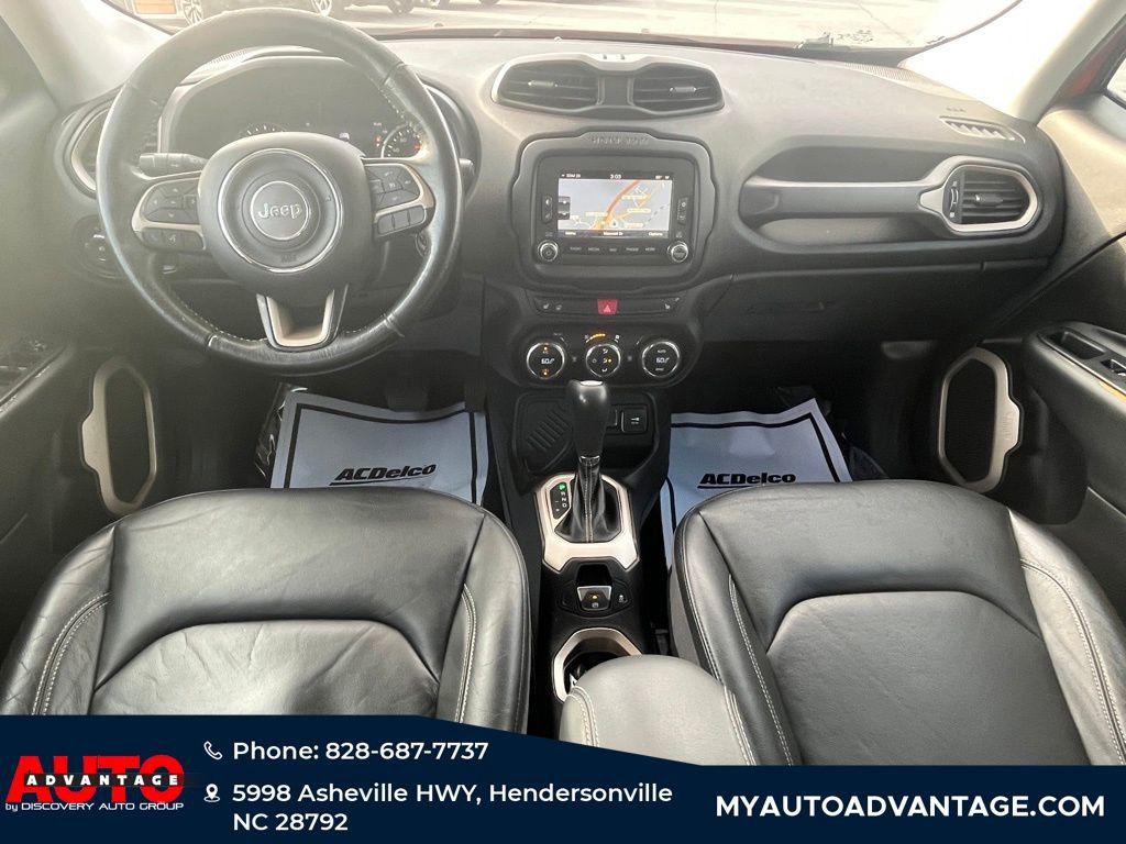 Used 2016 Jeep Renegade Limited image 9