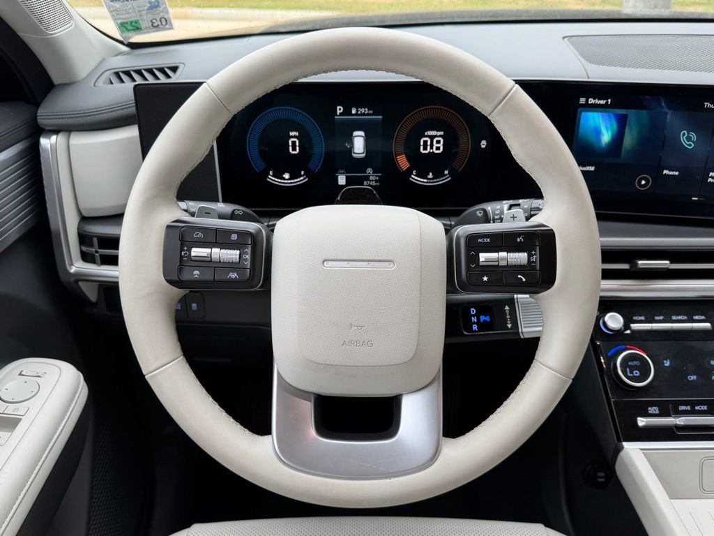 Certified 2025 Hyundai Santa Fe SEL image 17