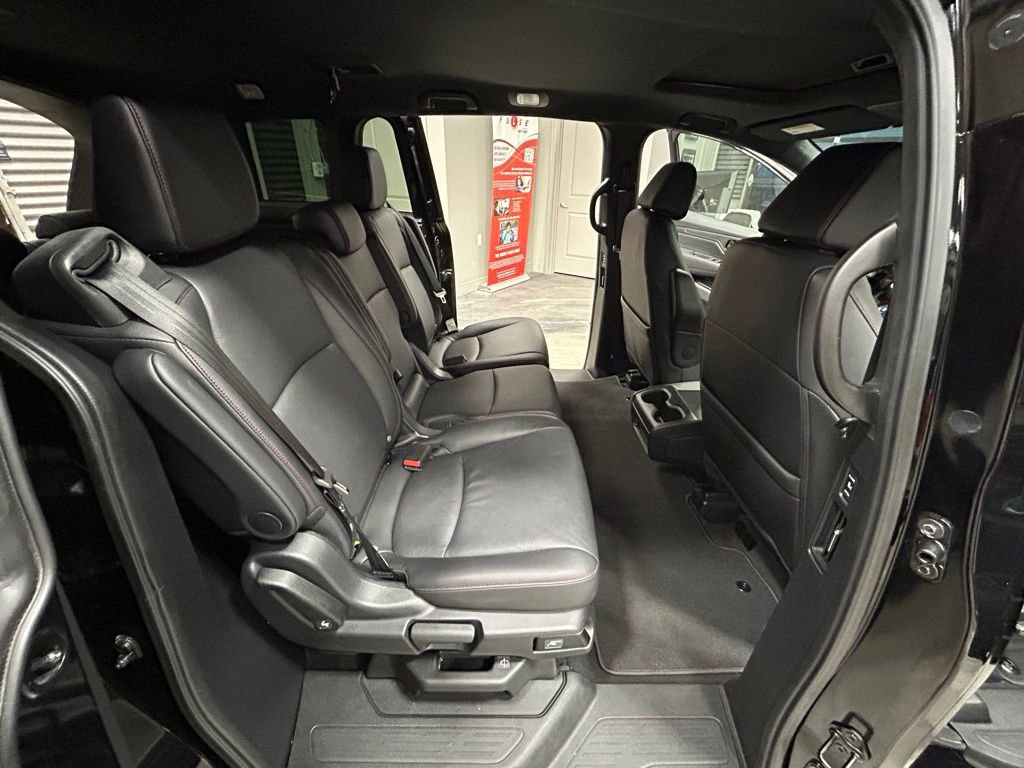 Used 2025 Honda Odyssey Sport-L image 45