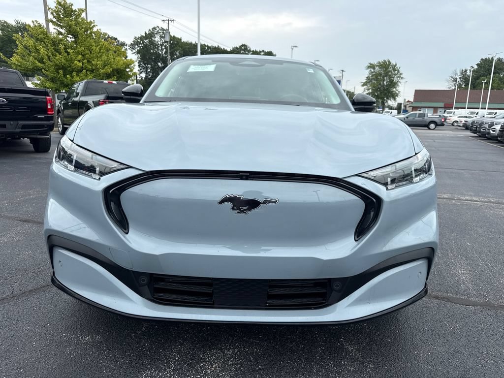 Used 2024 Ford Mustang Mach-E Premium AWD/4WD image 3