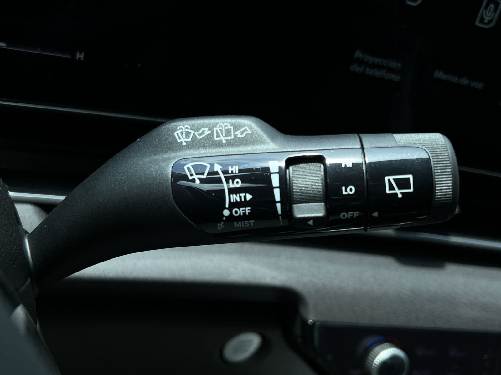 New 2026 Kia Carnival EX FWD image 27