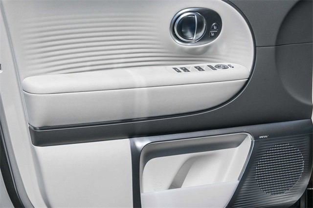 New 2026 Hyundai Ioniq 9 Limited image 22