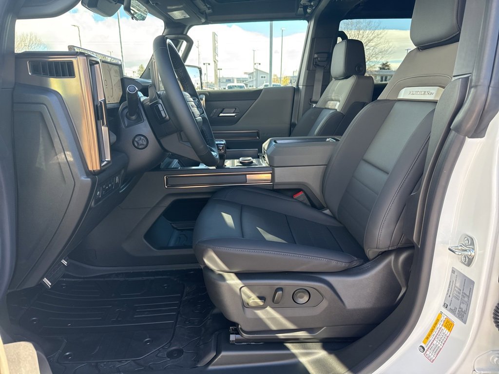 New 2025 GMC Hummer EV 2X w/ LPO, Sport Package image 11