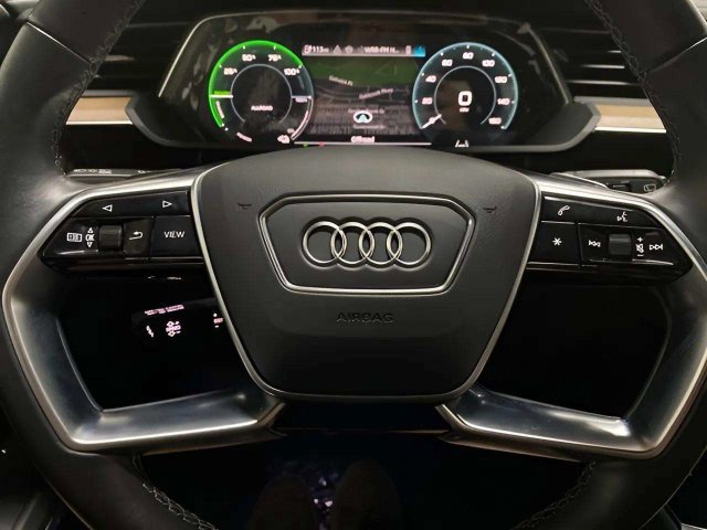Used 2024 Audi Q8 e-tron Premium Plus w/ Premium Plus Package AWD/4WD image 37