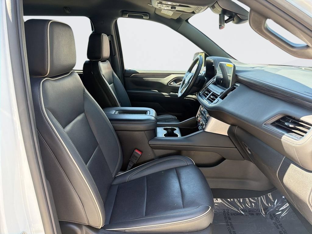 Used 2024 GMC Yukon SLT AWD/4WD image 31