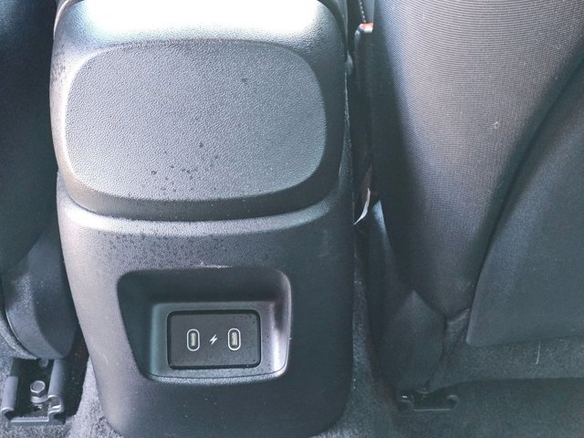 Used 2025 Hyundai Elantra SEL image 22