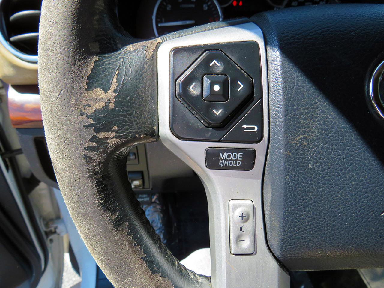 Used 2015 Toyota Tundra Limited w/ TRD Off Road Package AWD/4WD image 19