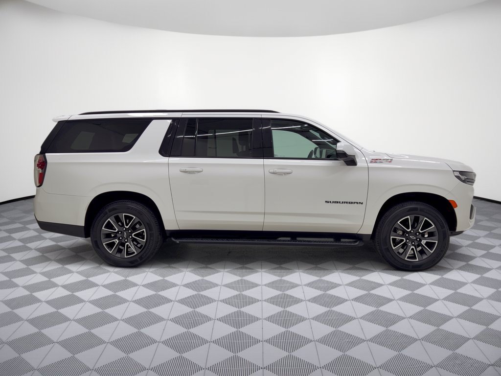 Used 2021 Chevrolet Suburban Z71 w/ Z71 Signature Package AWD/4WD image 8