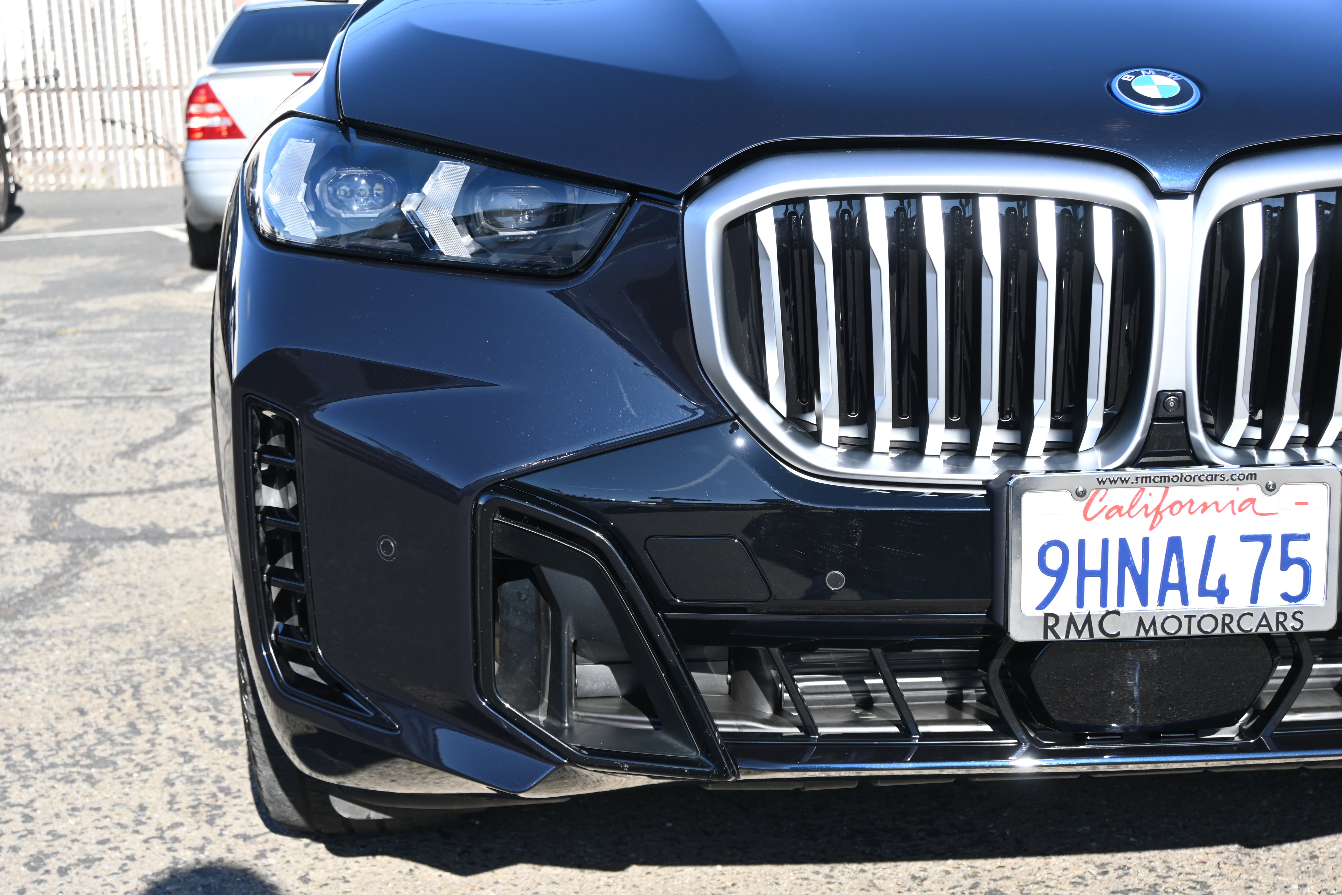 Used 2024 BMW X5 xDrive50e w/ M Sport Package AWD/4WD image 10