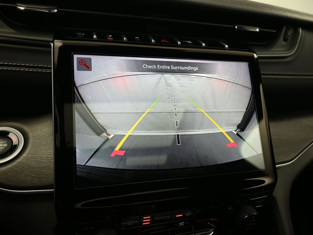 Used 2024 Jeep Grand Cherokee L Limited w/ Trailer Tow Package image 18