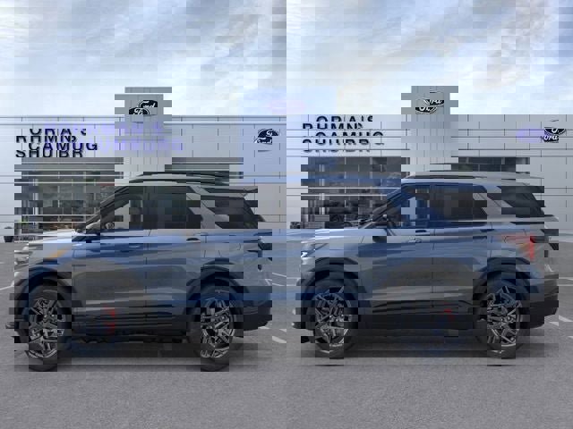 New 2026 Ford Explorer ST-Line w/ ST-Line Street Pack image 3