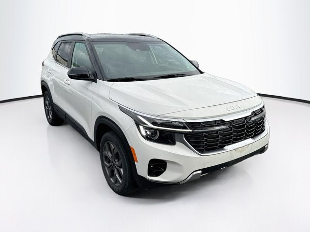 Certified 2024 Kia Seltos S AWD/4WD image 3