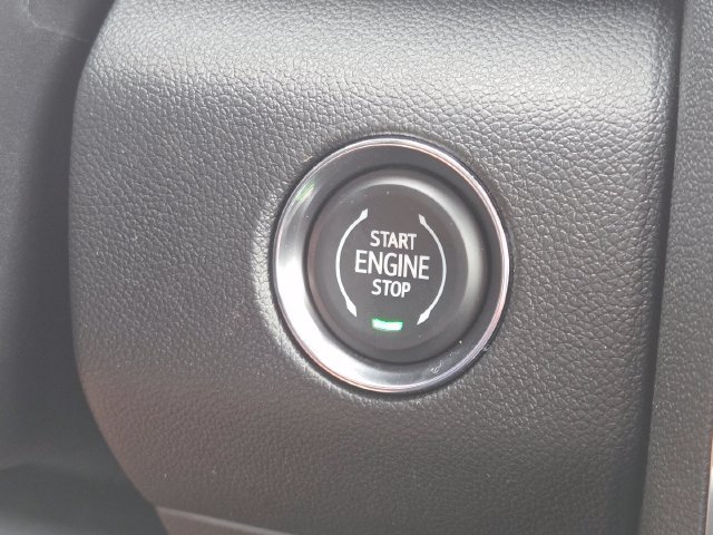 New 2026 GMC Acadia Elevation w/ Elevation Premium Package AWD/4WD image 15