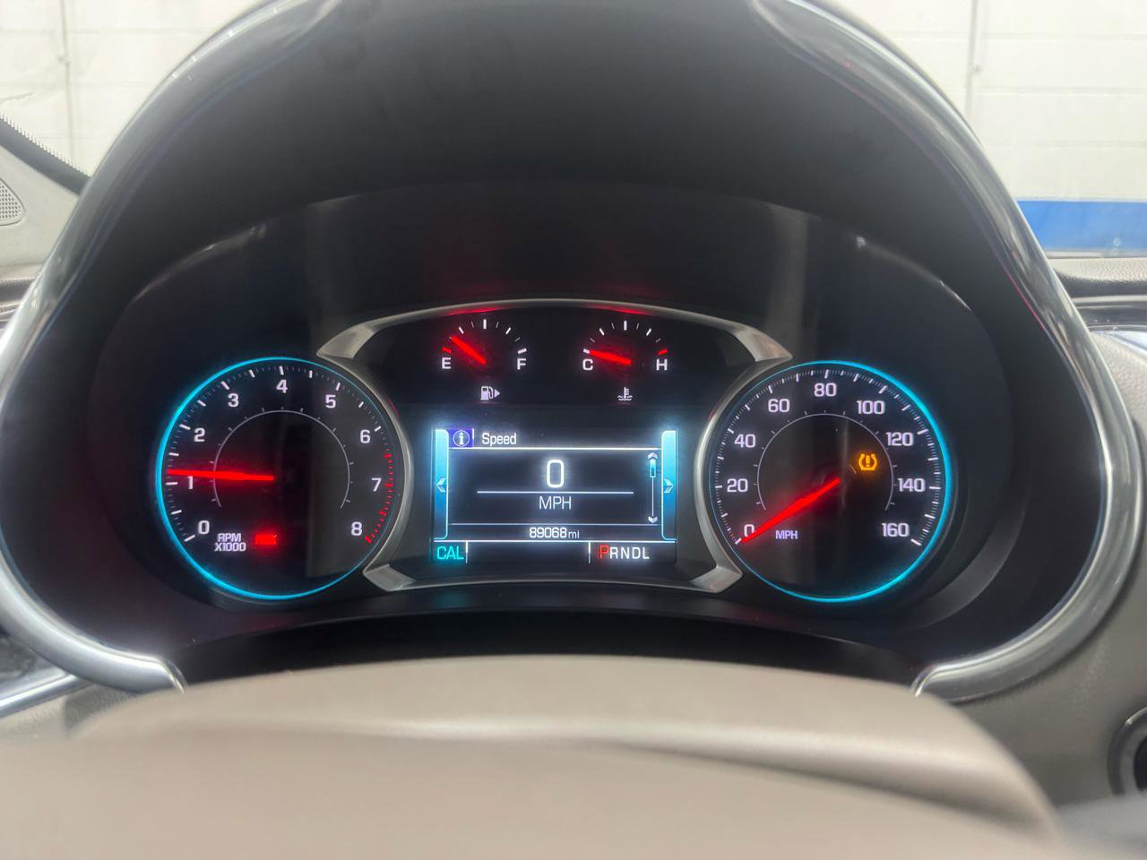 Used 2018 Chevrolet Malibu Premier w/ Premier Sun and Wheel Package FWD image 28